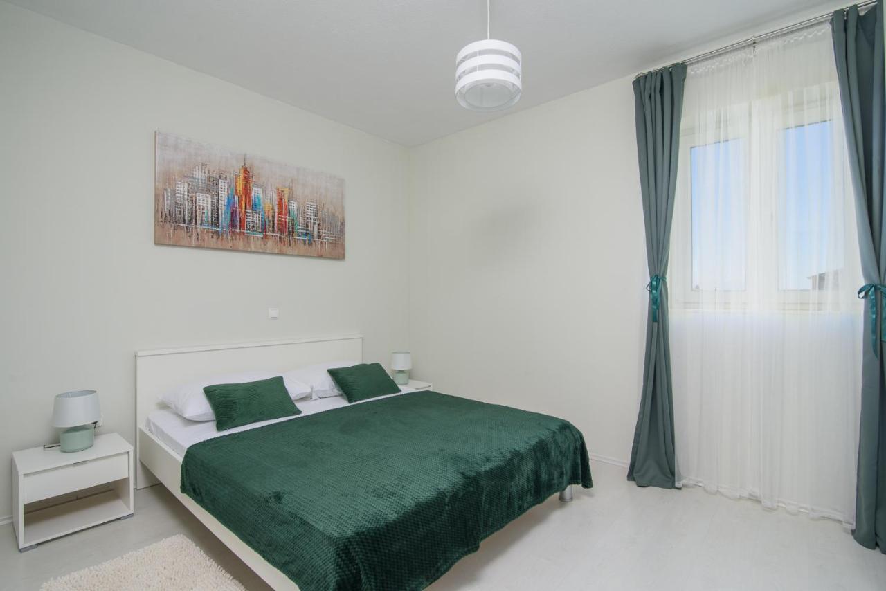 Vila Rozarija Trogir Exterior photo